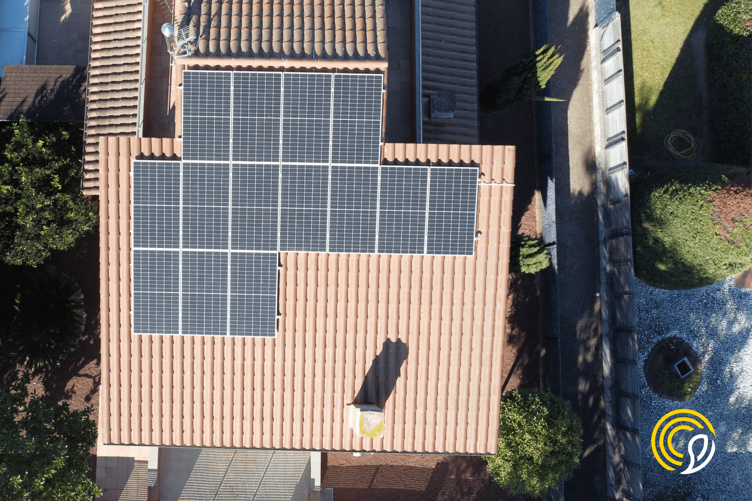 La energía solar da más rentabilidad que la propiedad inmobiliaria 